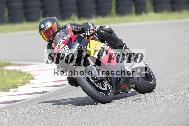 /53 16.09.2025 Track Day Domi Aegerter ADR/Gruppe gelb/96